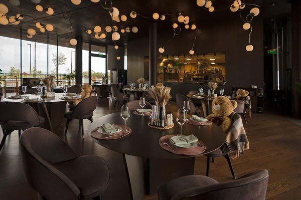 Интерьер ресторана Winekitchen (Крым, Ялта)