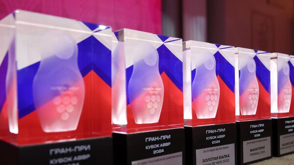 Церемония награждения лауреатов Премии им. Л.С. Голицына и победителей Кубка АВВР 2024 Церемония награждения лауреатов Премии им. Л.С. Голицына и победителей Кубка АВВР 2024